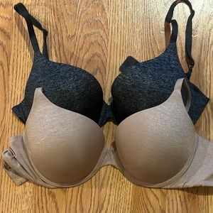 (SOLD) Victoria’s Secret Padded Bras